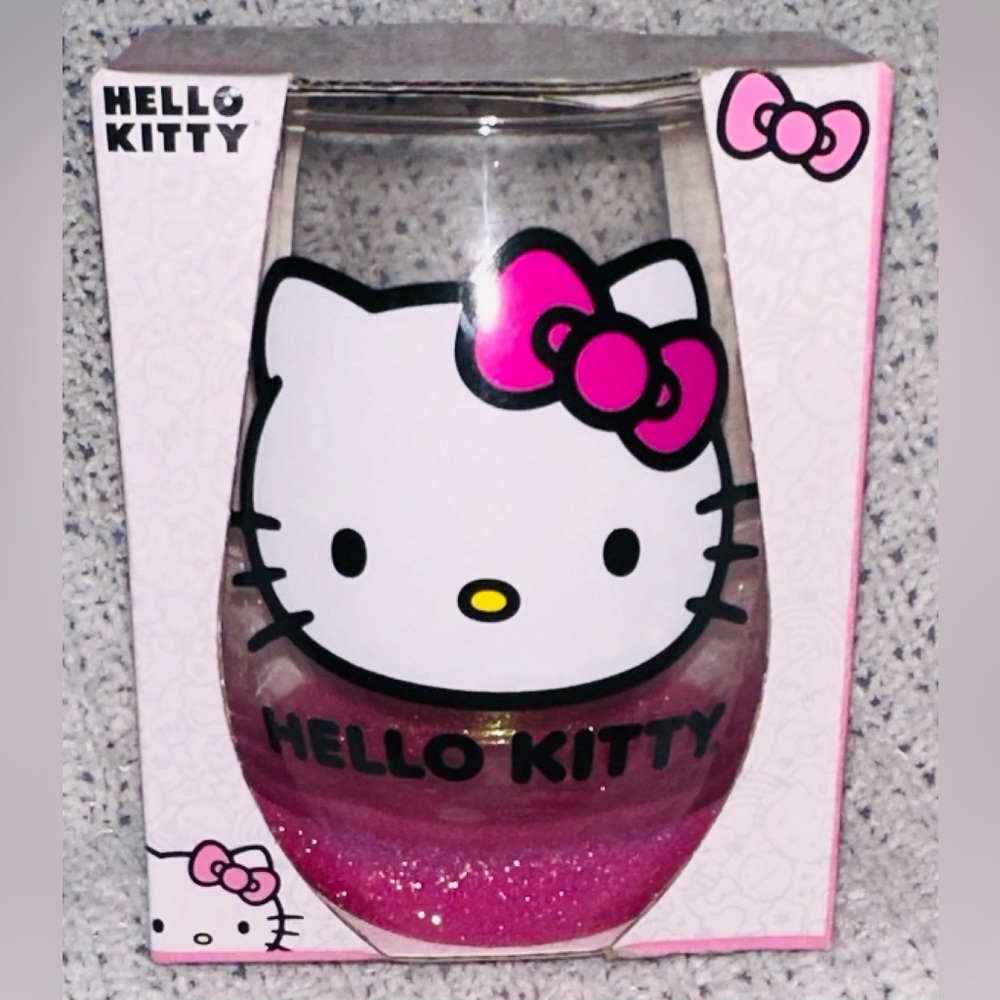Sanrio Hello Kitty Teardrop Stemless Wine Glass Holds 20 Ounces